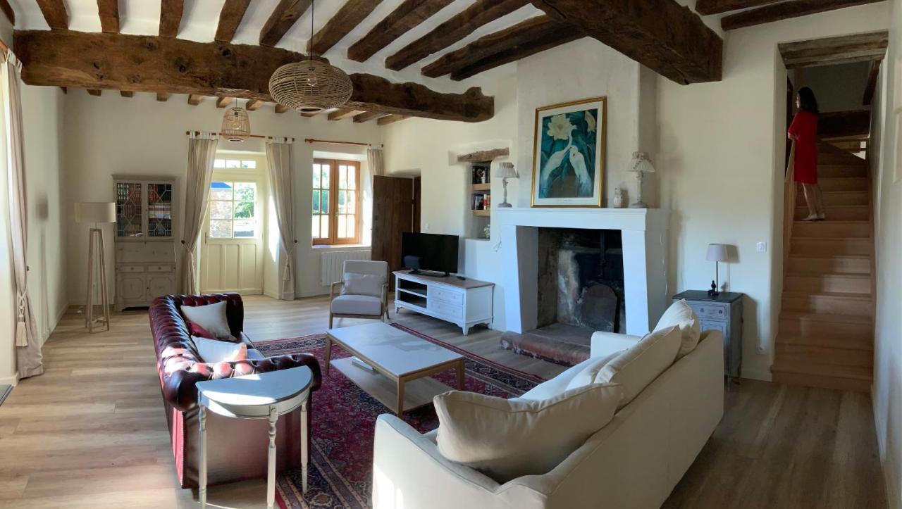 Le Plessis Aux Oiseaux Hotel Saint-Fort ภายนอก รูปภาพ